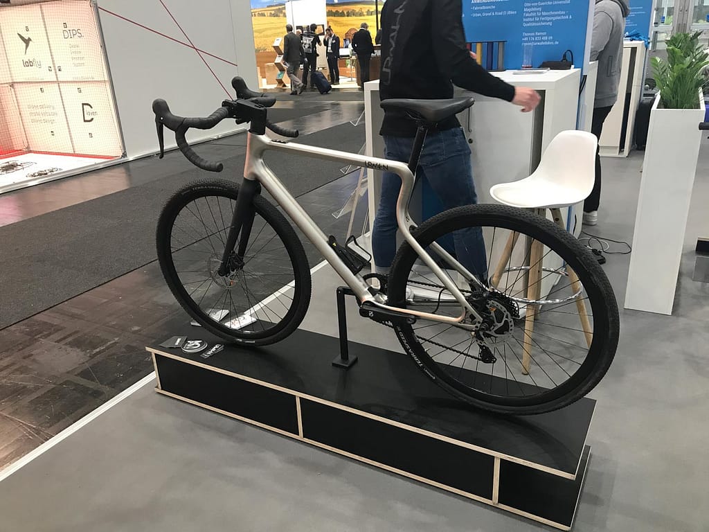Uhrwan elektrinis dviratis - Hannover messe paroda - 3D klase apzvalga